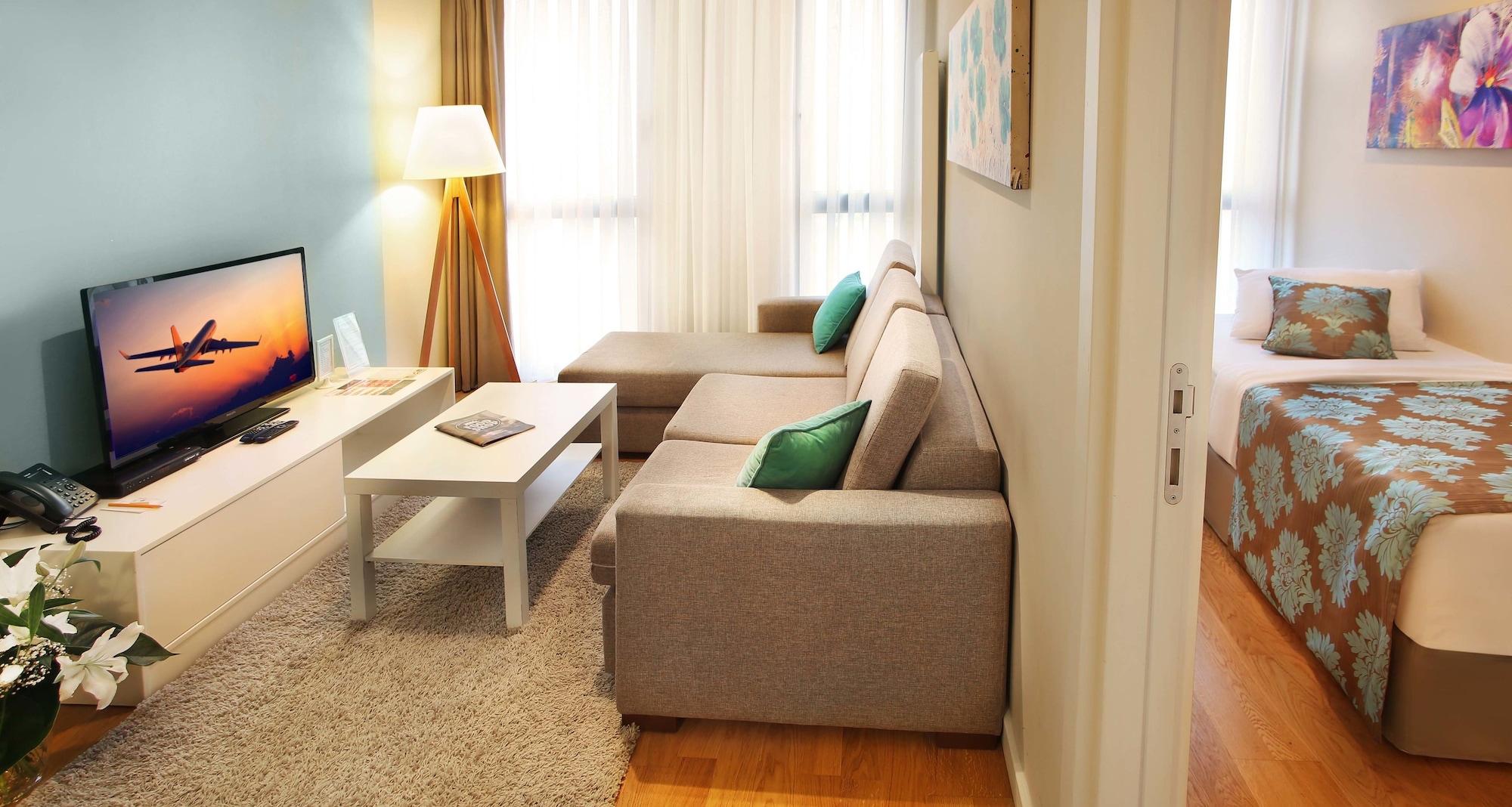 G Suites Airport Istanbul Exterior photo